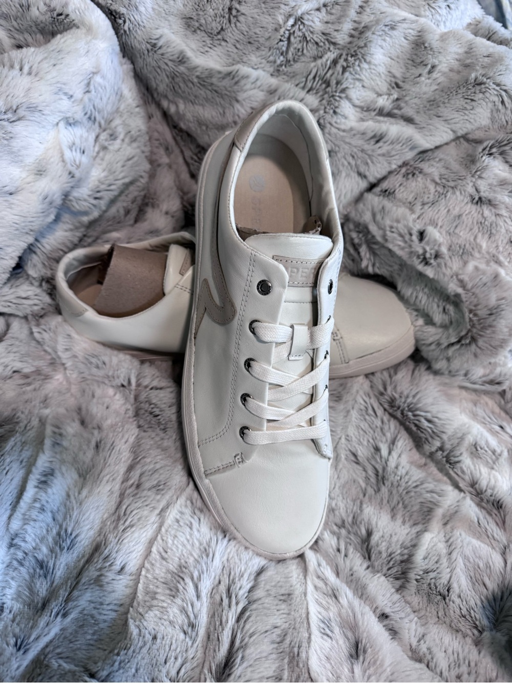 Sperry Men's White Leather Sneakers